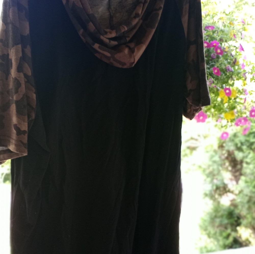 Men's shirt